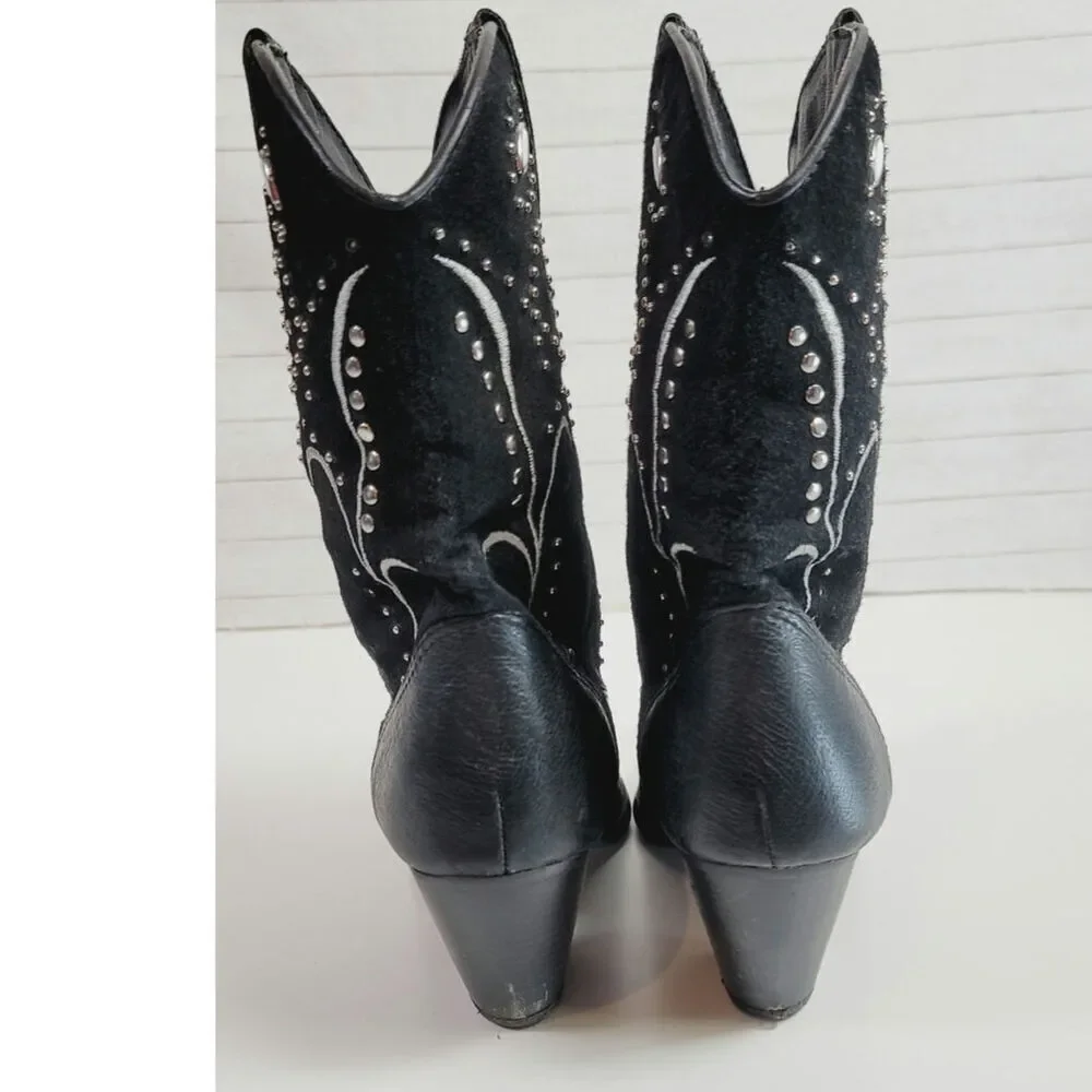 Dingo Ava Studded Western Heeled Boots in Black Suede, sz 10